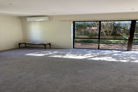 Photo of property in 136 Karori Road, Karori, Wellington, 6012