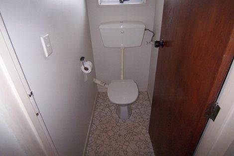 Photo of property in 2/5 Chilton Drive, Mairehau, Christchurch, 8052