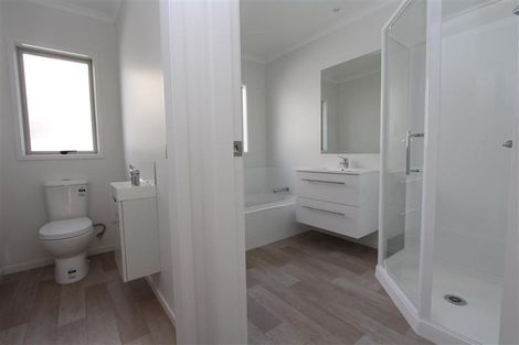 Photo of property in 2 Macfarlane Street, Hamilton East, Hamilton, 3216