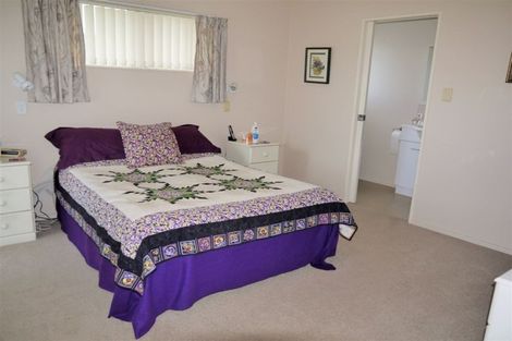 Photo of property in 45a Shirley Avenue, Papakura, 2110