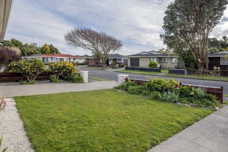 Photo of property in 8a Alexander Place, Otaki, 5512