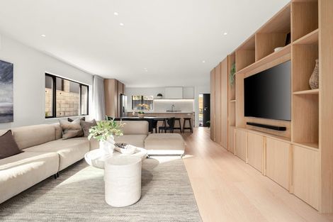 Photo of property in 29 Kauri Point Drive, Rototuna North, 3210