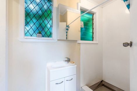 Photo of property in 6a Wharemauku Road, Raumati Beach, Paraparaumu, 5032