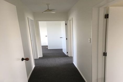 Photo of property in 5 Brockworth Place, Riccarton, Christchurch, 8011