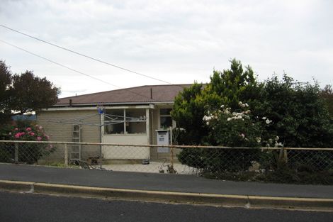 Photo of property in 37 Clyde Street, Kinmont Park, Mosgiel, 9024