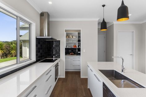 Photo of property in 26c Mcentee Road, Waitakere, Auckland, 0816