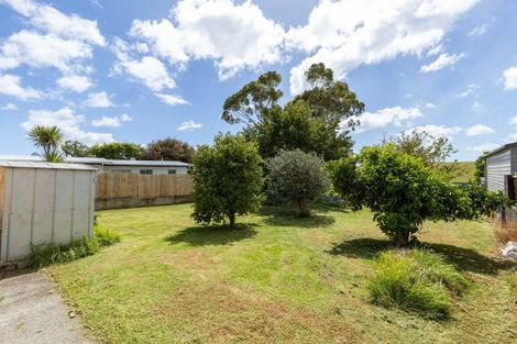 Photo of property in 45 Clifton Drive, Waitara, 4320