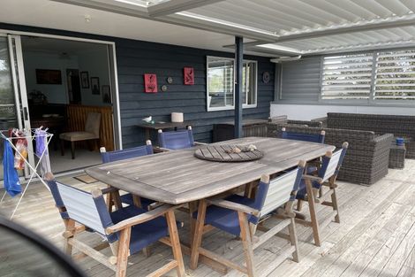 Photo of property in 12 Tuhua Place, Bowentown, Waihi Beach, 3177