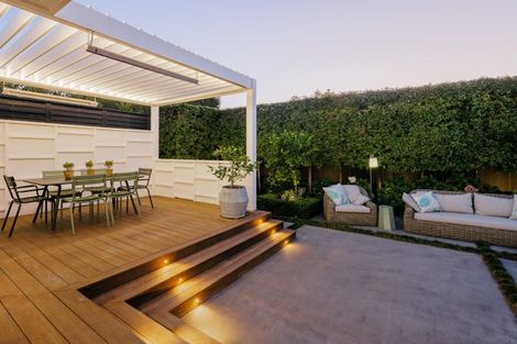 Photo of property in 76 Princes Street, Cambridge, 3434