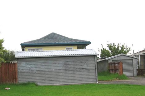 Photo of property in 2/69 Luanda Drive, Ranui, Auckland, 0612