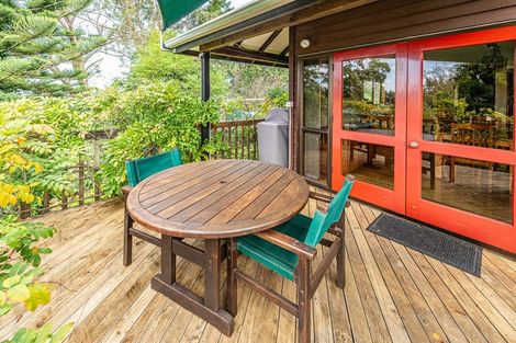 Photo of property in 62 Shakespeare Road, Bastia Hill, Whanganui, 4500