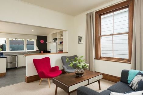 Photo of property in 23 Patanga Crescent, Thorndon, Wellington, 6011