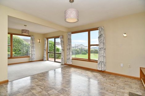 Photo of property in 84 East Belt, Rangiora, 7400