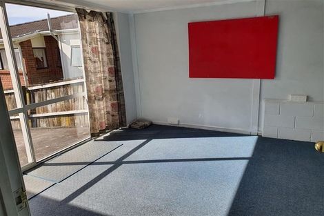 Photo of property in 2/7 Keystone Avenue, Mount Roskill, Auckland, 1041