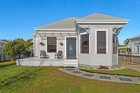 Photo of property in 8 Waverley Street, Elgin, Gisborne, 4010