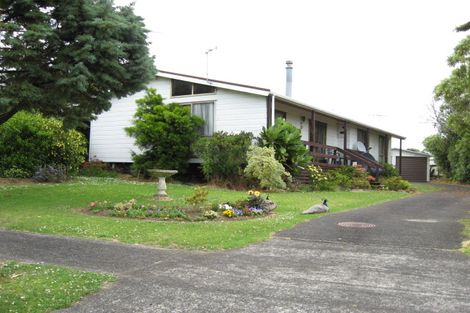 Photo of property in 18 Andes Avenue, Mangere Bridge, Auckland, 2022