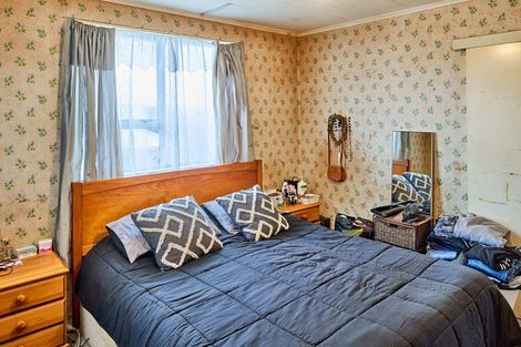 Photo of property in 29 Sombrero View, Ascot Park, Porirua, 5024