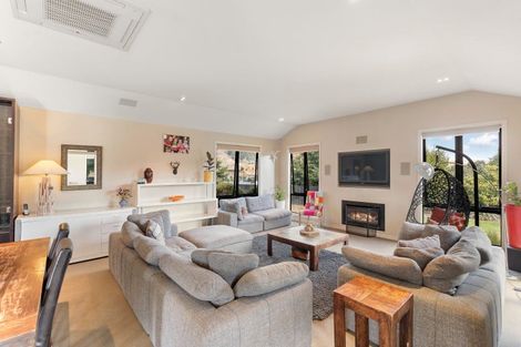 Photo of property in 38 Rere Road, Lake Hayes, Queenstown, 9304