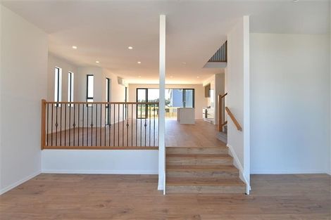 Photo of property in 239 West Hoe Heights, Orewa, 0931