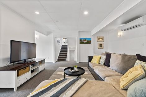 Photo of property in 121 Tauhara Road, Tauhara, Taupo, 3330