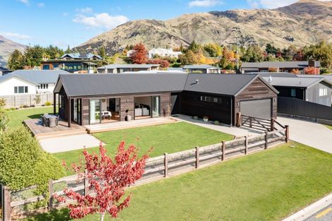 Photo of property in 45 West Meadows Drive, Wanaka, 9305
