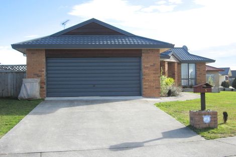 Photo of property in 5 Aldershot Place, Nawton, Hamilton, 3200