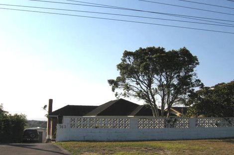 Photo of property in 743 East Coast Road, Browns Bay, Auckland, 0630