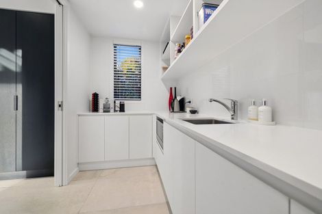 Photo of property in 29 Oscar Road, Greenhithe, Auckland, 0632