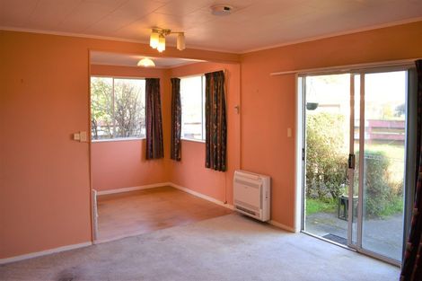 Photo of property in 38 Te Rauparaha Street, Otaki, 5512