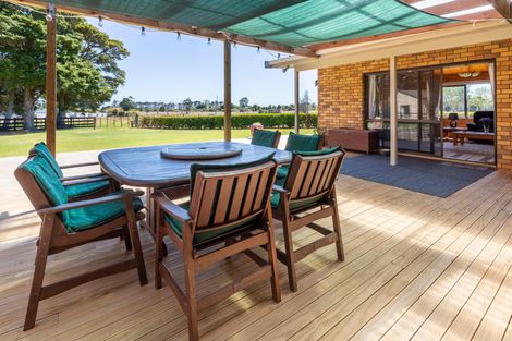 Photo of property in 1398 Glenbrook Waiuku Road, Glenbrook, Waiuku, 2681