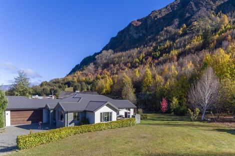Photo of property in Butel Park, 2 Mace Lane, Arrowtown, 9302