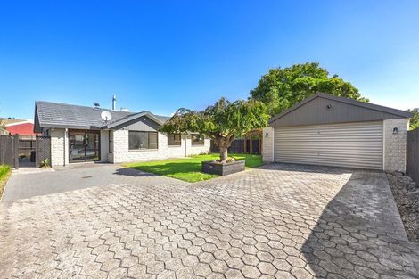 Photo of property in 2/22 Prossers Road, Saint Martins, Christchurch, 8022