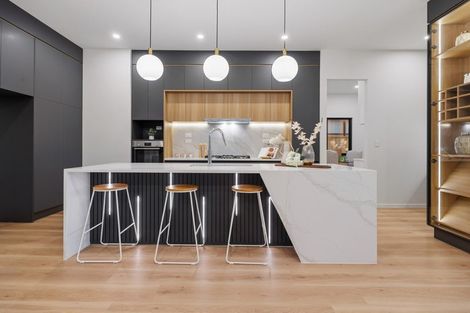 Photo of property in 11 Mill Hill Close, Flat Bush, 2019