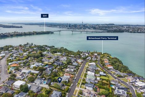 Photo of property in 17 Palmerston Road, Birkenhead, Auckland, 0626