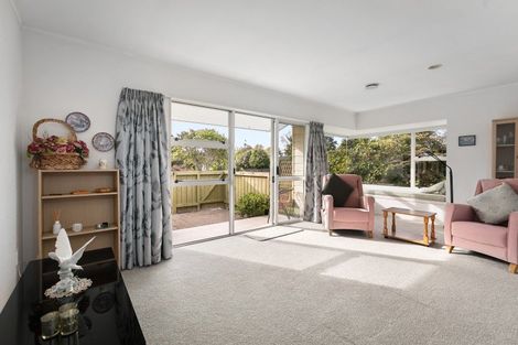 Photo of property in 1 Rosemary Place, Katikati, 3129