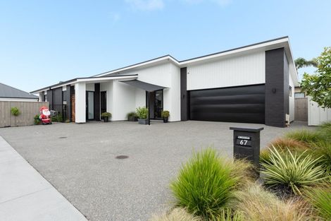 Photo of property in 67 Montiicola Drive, Papamoa Beach, Papamoa, 3118