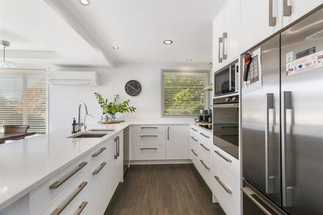 Photo of property in 76 Meadowstone Drive, Wanaka, 9305