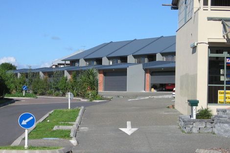 Photo of property in 66 Gunner Drive, Te Atatu Peninsula, Auckland, 0610