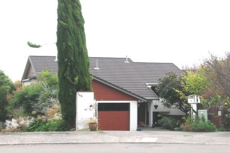 Photo of property in 14 Te Maku Grove, Waikanae, 5036