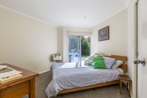 Photo of property in 7c Hobbs Road, Matakatia, Whangaparaoa, 0930