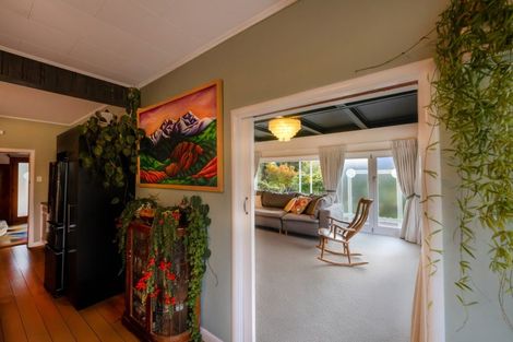 Photo of property in 23 School Road, Lower Moutere, Upper Moutere, 7175