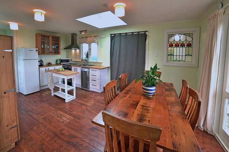 Photo of property in 145a Houghton Bay Road, Houghton Bay, Wellington, 6023