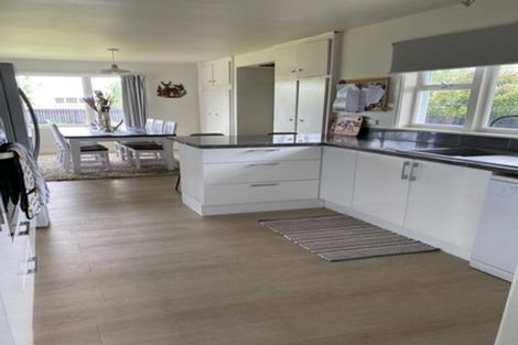 Photo of property in 3 Clayton Road, Amberley, 7410