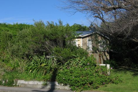 Photo of property in 32 Waimea Road, Waikanae Beach, Waikanae, 5036