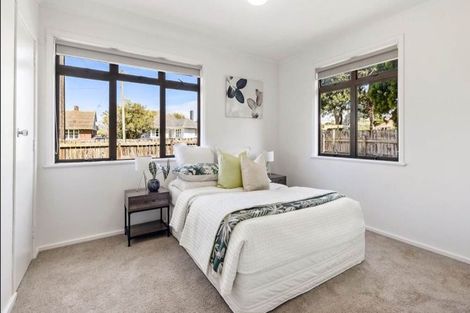 Photo of property in 13 Alamein Road, Panmure, Auckland, 1072