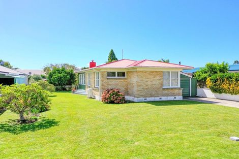 Photo of property in 16 Riverside Drive, Whakatane, 3120