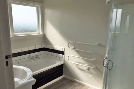 Photo of property in 4a Ashburn Street, Oamaru North, Oamaru, 9400