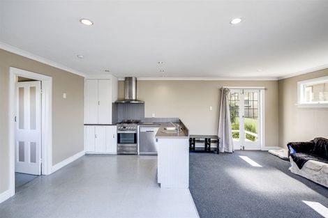 Photo of property in 705 Saint Aubyn Street West, Saint Leonards, Hastings, 4120