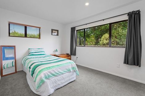 Photo of property in 16 Cairn Way, Te Kamo, Kamo, 0185