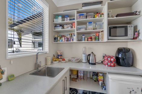 Photo of property in 29 Hemingway Place, Spencerville, Christchurch, 8083
